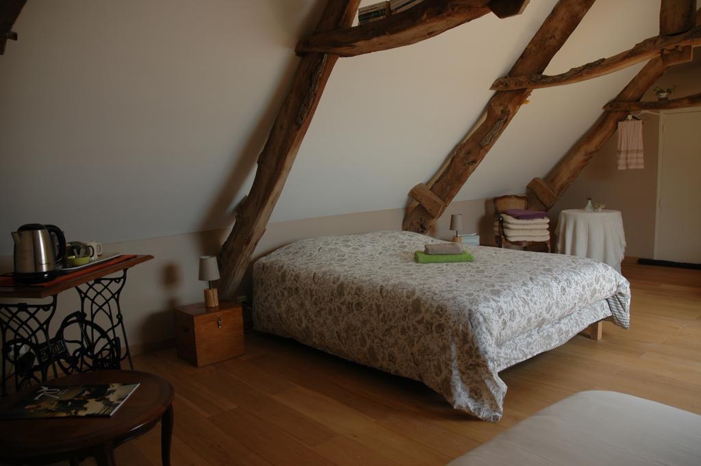 Chambre D'Hote La Maison Du Mesnil Saint-Hilaire-Petitville Habitación foto